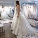 5 Must-Know Wedding Gown Shopping Tips